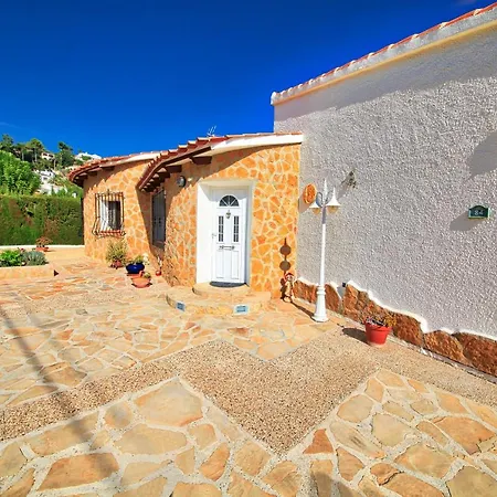 Casa Amanda Vila *